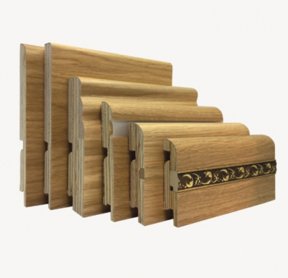 Плинтус шпонированный