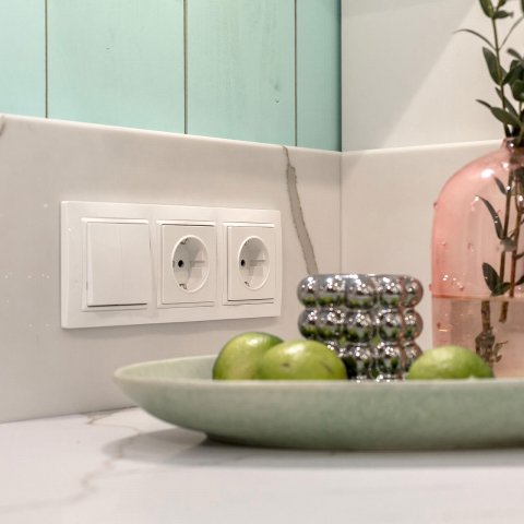 Рамка на 3 поста Werkel Snabb basic белый W0032001 4690389161384