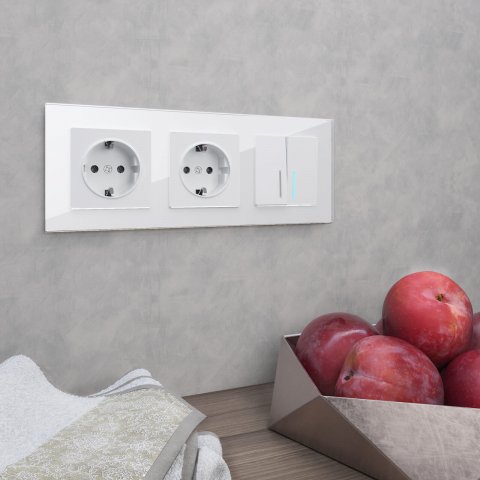 Рамка на 3 поста Werkel Favorit белый W0031101 4690389159749