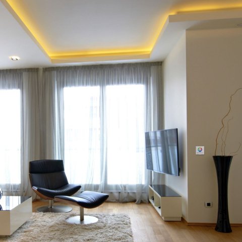 Контроллер встраиваемый RGB OGM 12/24V C4-09