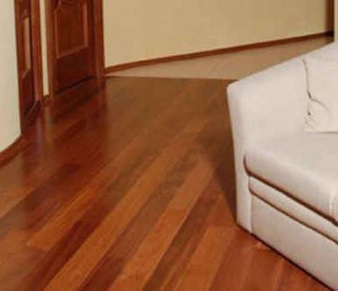 Массивная доска Magestik Кумару красный