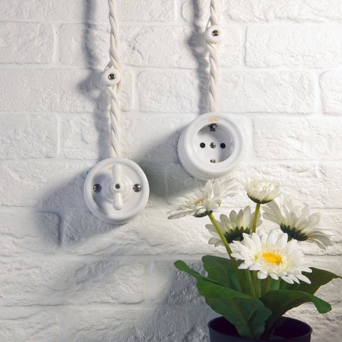 Ретро кабель Werkel витой трехжильный 2,5 мм белый W6453601 4690389165979