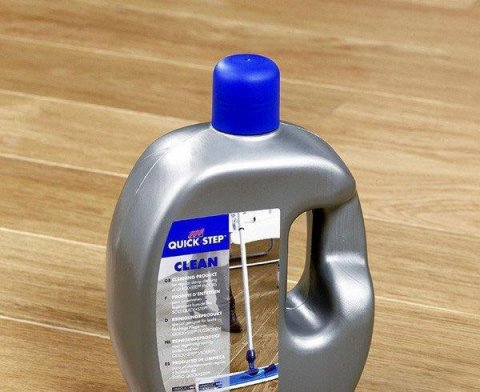 Чистящее средство Quick-Step, 2 л