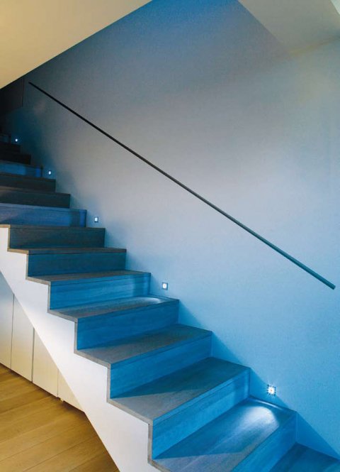 Уличный светодиодный светильник Delta Light Leds Go 302 10 21 Red Ano