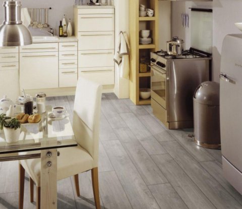 Ламинат Kronotex Exquisit D 3242 Тик Ностальгия серебряный