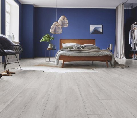 Ламинат Kronotex Robusto D 4956 Дуб Премиум серый