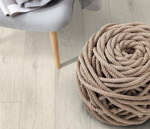 Ламинат Egger Pro Classic 8/32 EPL034 Дуб Кортина белый