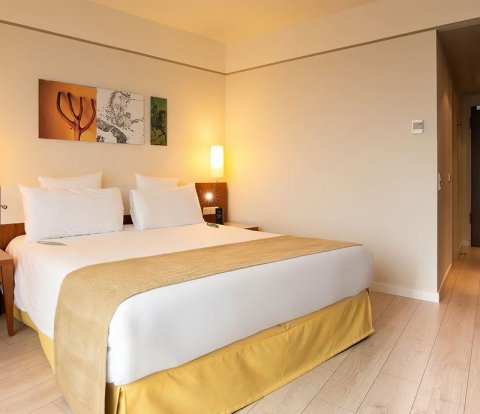 Ламинат Egger Pro Classic 8/32 Aqua+ EPL080 Дуб Норд светлый