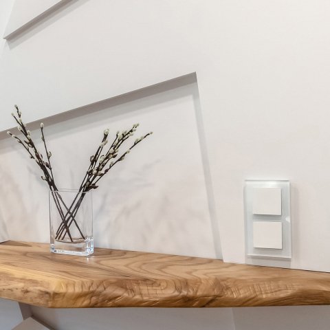 Выключатель одноклавишный проходной Werkel белый W1112001 4690389155055