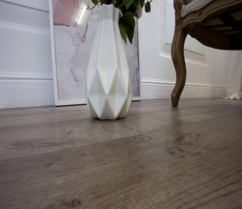 Кварцвиниловый SPC ламинат Damy Floor Family JC8271-7 Дуб изысканный