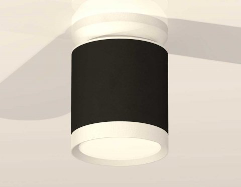 Комплект накладного светильника Ambrella light Techno Spot XS (N8901, C8142, N8112) XS8142015