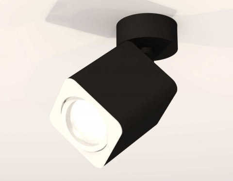 Комплект спота Ambrella light Techno Spot XM (A2210, C7813, N7710) XM7813010