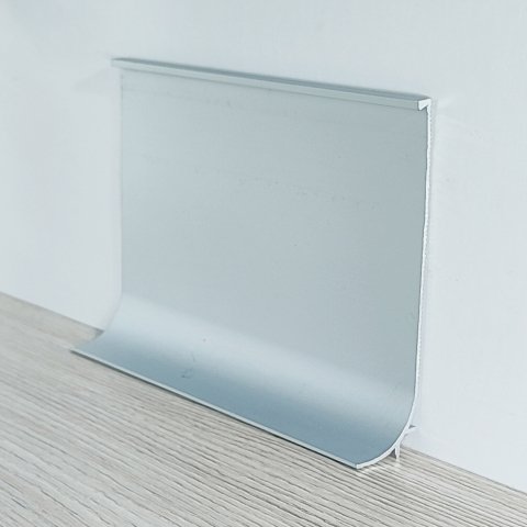 Плинтус Алюминий коннелюрный для линолеума BOL 100 AS Cеребро МКР 100 мм х 23 мм х 3000 мм