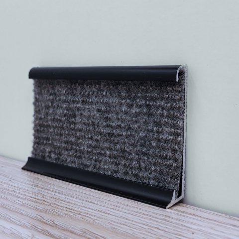 Плинтус Алюминий коннелюрный для ковролина BAP 60 Черный МКР 60 мм х 12 мм х 3000 мм