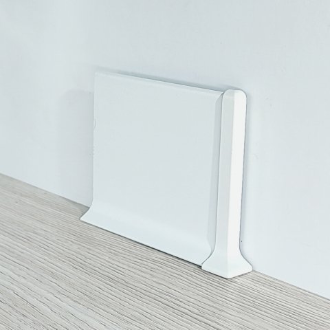 Угол внешний для L-образного плинтуса BA40-100 белый