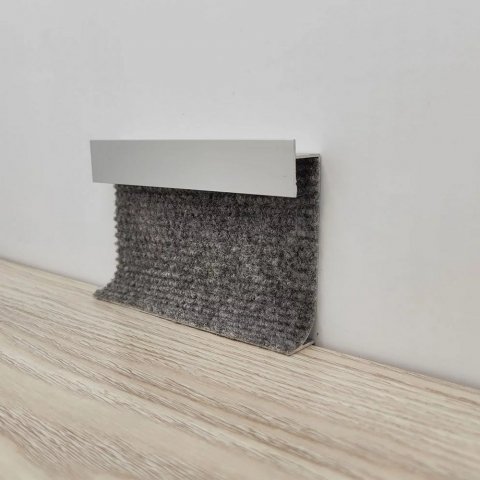 Плинтус Алюминий коннелюрный для ковролина AS BLL65C Серебро МКР 65 мм х 14 мм х 3000 мм