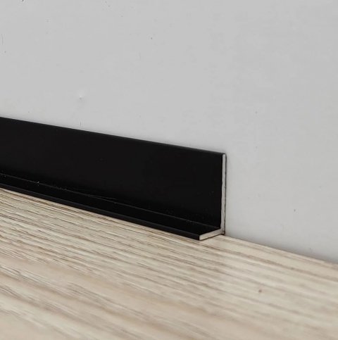 Плинтус Алюминий пристенный  Черный МКР 20 мм х 10 мм х 3000 мм