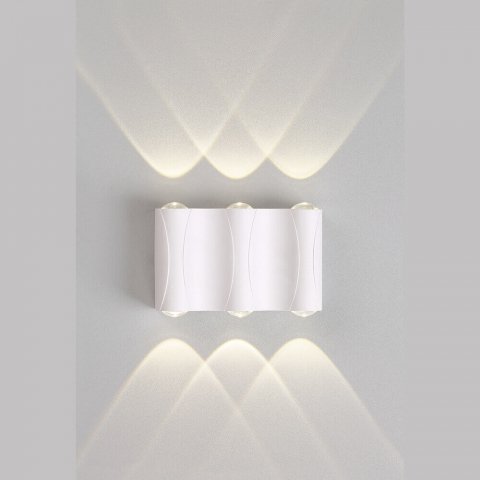 Настенный светодиодный светильник Crystal Lux CLT 022W3 WH 4000K