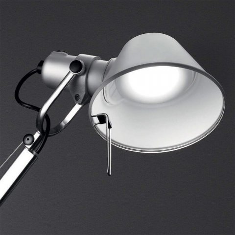 Настольная лампа Artemide Micro A011900