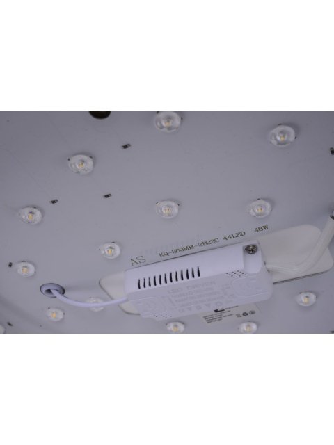 Потолочный светодиодный светильник Zortes Bella ZRS.27510.05