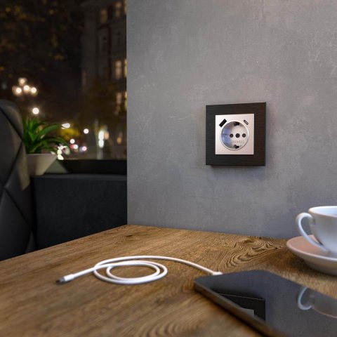 Розетка Werkel с быстрой зарядкой USB Type A+С серебристая W1171706 4690389176432