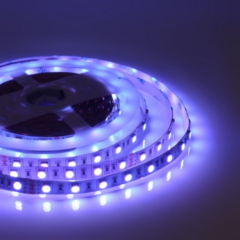 Светодиодная лента Apeyron 14,4W/m 60LED/m 5050SMD разноцветная 5M 00-310