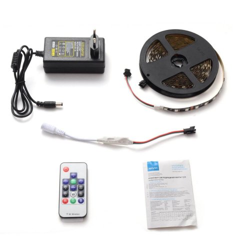 Светодиодная лента Apeyron 14,4W/m 60Led/m 5050SMD разноцветная 5M 83ЦЛ