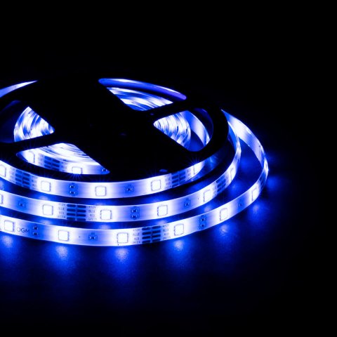 Светодиодная лента OGM 7,2W/m 30LED/m 5050SMD разноцветный (RGB) 5M LSE-284