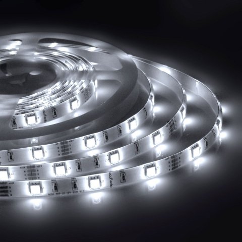 Светодиодная влагозащищенная лента Apeyron 7,2W/m 30LED/m 5050SMD разноцветная 5M 00-41