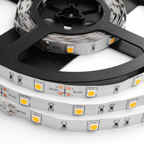 Светодиодная влагозащищенная лента OGM 9,6W/m 120LED/m 2835SMD теплый белый 5M LSE-150