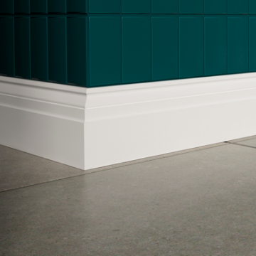 ПЛИНТУС PN 090 (100*18*2000 мм)