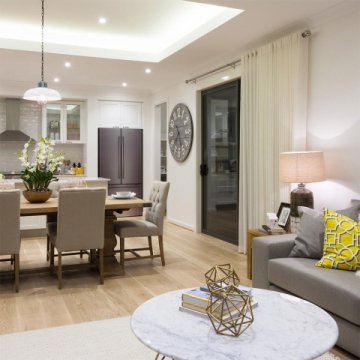 Светодиодная лента Apeyron 22W/m 60LED/m 5630SMD дневной белый 5M 00-322