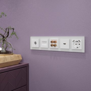 Рамка на 5 постов Werkel Favorit белый матовый  W0051105 4690389160103