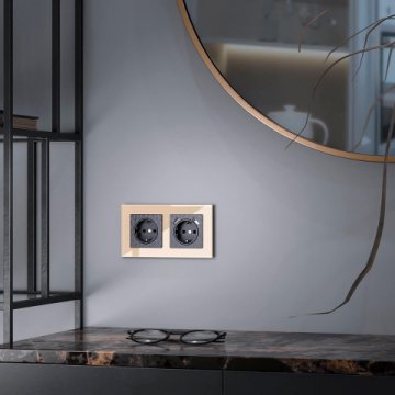 Розетка Werkel Hammer с заземлением черный W1271008 4690389162596