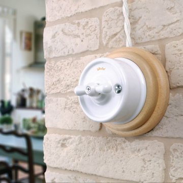 Рамка Werkel Legend на 1 пост светлый бук W0015224 4690389166518