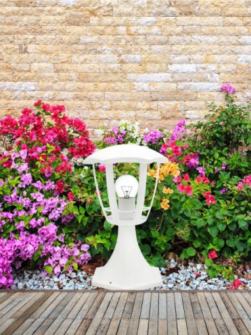 Уличный светильник Apeyron Валенсия 11-169