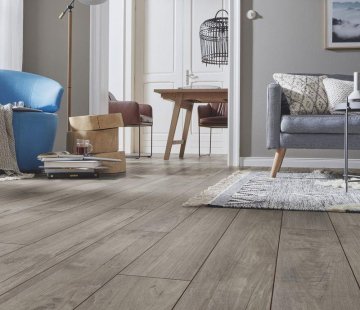 Ламинат Kronotex Exquisit D 3242 Тик Ностальгия серебряный