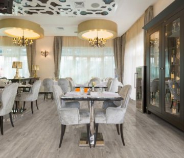 Виниловый SPC ламинат Royce Emotion EM-606 Дуб Эмэйз