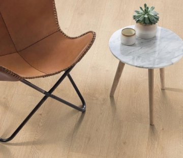 Ламинат Egger Pro Classic 12/33 4V EPL046 Дуб Ньюбери светлый