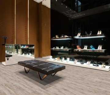 Виниловый SPC ламинат Royce Sense SE-705 Дуб Кааба