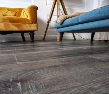 Кварцвиниловый SPC ламинат Damy Floor Family TCM369-7 Дуб рустикальный черный