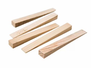 Деревянные клинья для выравнивания стоек фальшпола