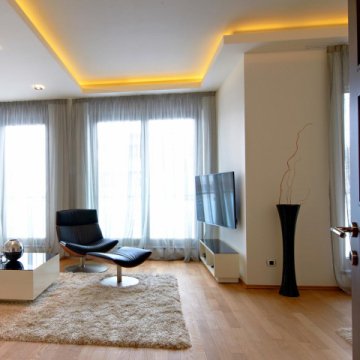 Светодиодная влагозащищенная лента Apeyron 4,8W/m 60LED/m 3528SMD желтый 5M 00-83