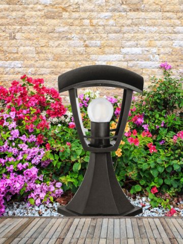 Уличный светильник Apeyron Валенсия 11-155