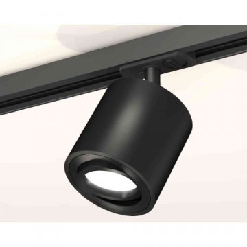 Комплект трекового светильника Ambrella light Track System XT7532020 SBK/PBK черный песок/черный полированный (A2537, C7532, N7002)