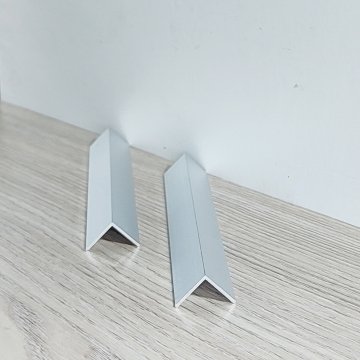 Уголок Алюминий Серебро МКР 10 мм х 10 мм х 3000 мм