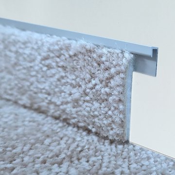 Уголок Алюминий для ковролина серебро МКР 13 мм х 12.5 мм х 3000 мм