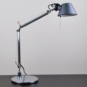 Настольная лампа Artemide Micro A011900