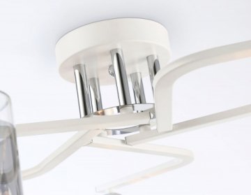 Потолочная люстра Ambrella light Traditional Modern TR303219