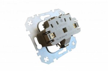 Розетка 2P+E Liregus Retro кремовый омбре 29-122